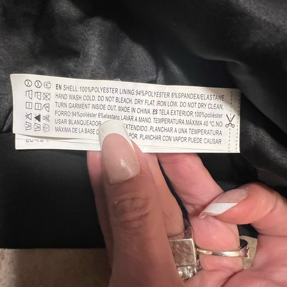 🩷🖤 Forever 21 Sequin Bomber Jacket🩷🖤SZ S-NWT - Picture 13 of 16
